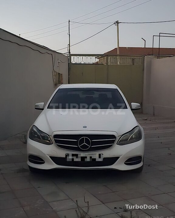 Mercedes E 220 2014